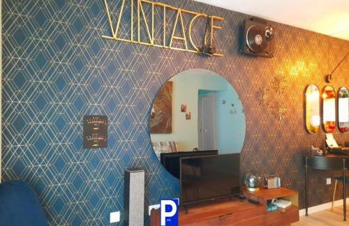 80s Loft ViNTAGE 15' Málaga Airport Free Guest Parking - Foto 1