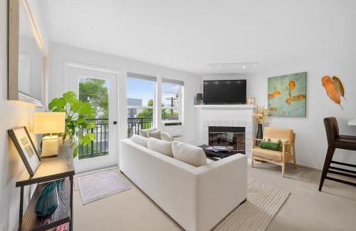 Free Parking - City Views - Near Attractions - Foto 4