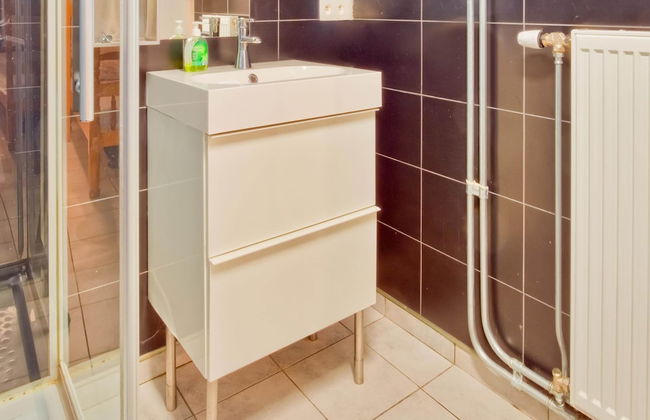 Holiday Home With Garden - Photo 20