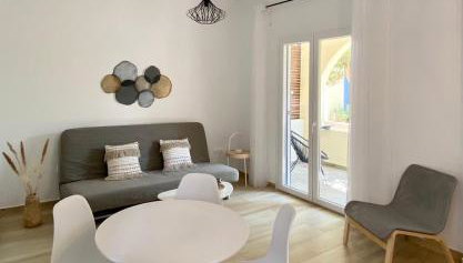 Batsi Seaside Apartment - Foto 1