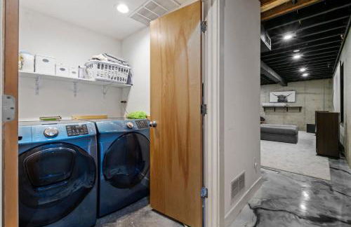 Luxurious Downtown Escape W Cinema & City Views - Foto 59