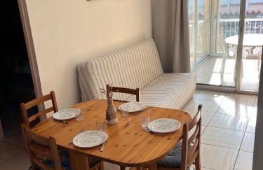 Wi Fi,vue marina ,parking ,plage à pied - Foto 9