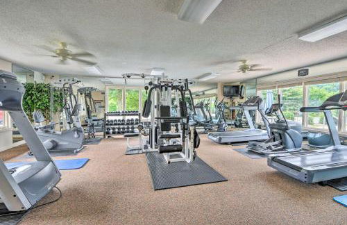 Deck and Community Perks Sky Valley Home! - Foto 42