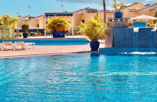 Oasis Meloneras cerca del mar - Photo 35
