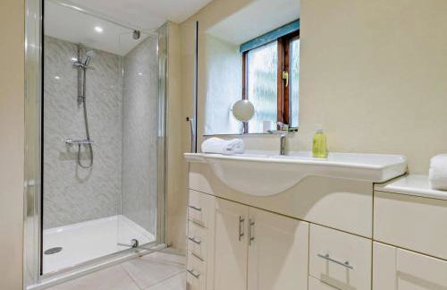 2 Bed in Camborne oc-oldmm - Photo 14