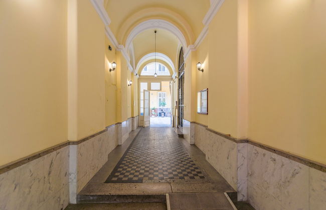 Music Academy Suite Café Vian Apartman Kft - Photo 25