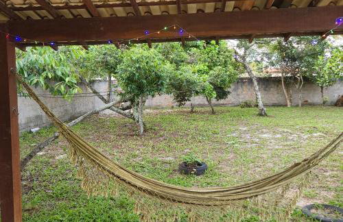 Casa confortável pertinho da praia com garagem e quintal - Foto 51
