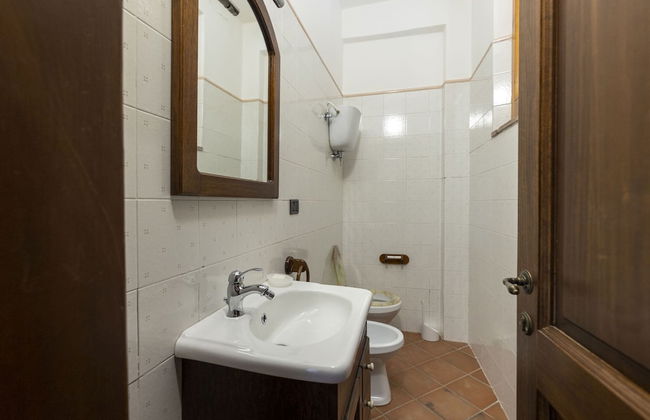 Classic Villa for Family With Pets - Photo 30