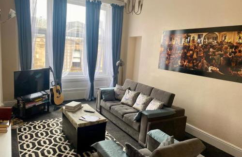 Paisley Pad Glasgow Gateway second floor flat - Foto 1