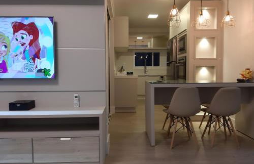 Meia Praia Apto Fino Acabamento 3 suítes e 2 garagens - Foto 18