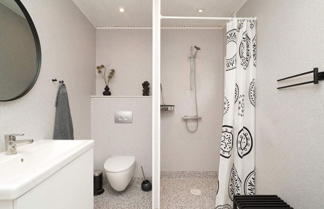 6 Person Holiday Home in Hojby - Photo 9