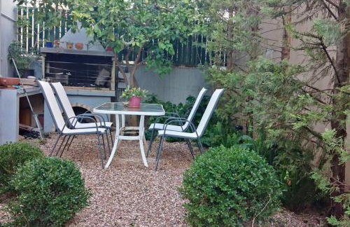 Pela's studio 10 minutes from the Athens airport - Foto 10