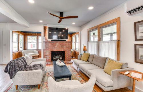 Virginia Retreat with Porch and Grill, Near Beaches! - Foto 1