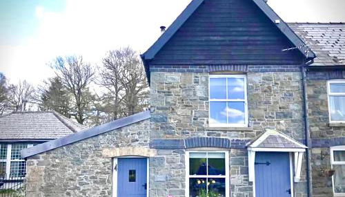 Dove Cottage - Photo 1