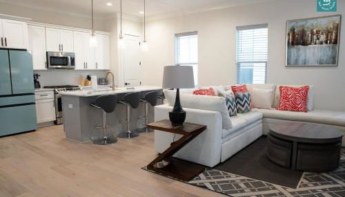 R3 at Inlet Beach with Pool Access and EV Connector - Walk to Beach - Photo 2