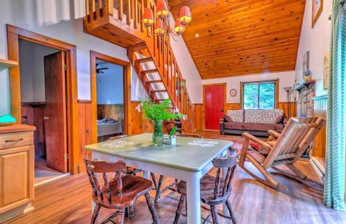 Traditional Wooden Cabin Rental in the Poconos, Pennsylvania - Foto 8