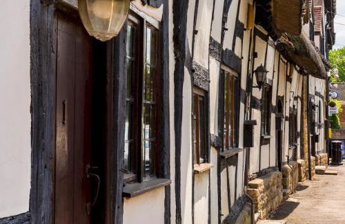 Pass the Keys Dara Cottage 16th Century Thatched Cottage - Photo 36