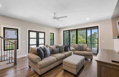 New Home, Dock, Kayaks, Game Room, Water Views - Foto 12