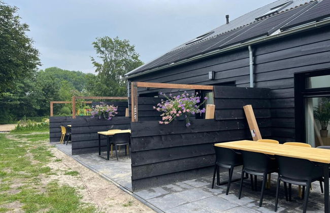 Cozy Holiday Home in Vrouwenpolder Close to the Beach - Photo 1