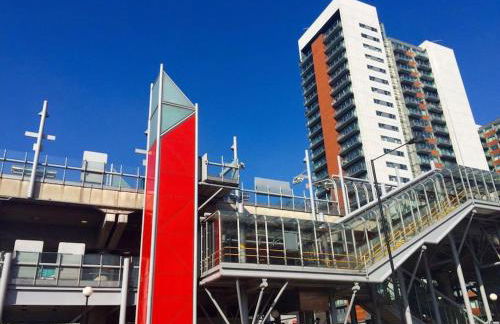 1 Bedroom Flat near Excel, O2, Canary Wharf - London - Photo 19