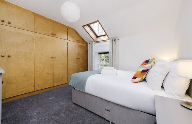 JOIVY Beautiful 2-Br Mews Home, Near Princes Street - Foto 10