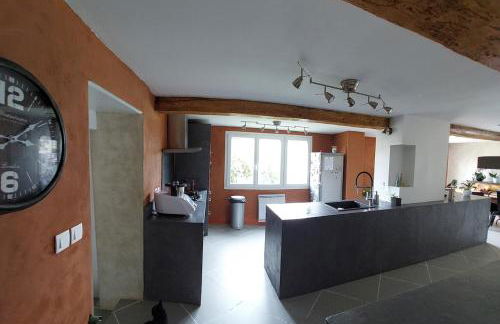 large country house with pool and garden - Foto 17