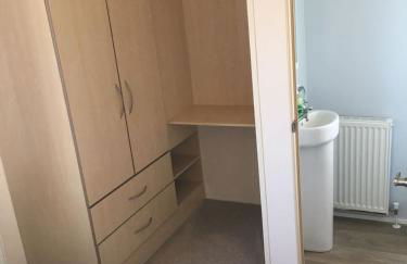 Two x 6 Berth static caravan on Lyons Robin Hood Rhyl North wales - Photo 31