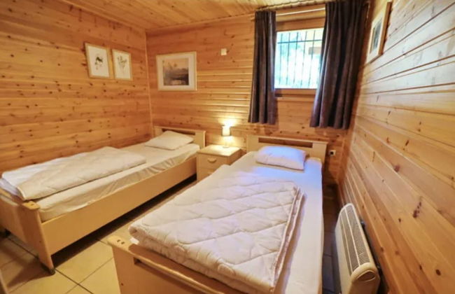 Holiday Home in La Roche With Sauna & Nature - Photo 2