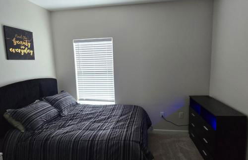 Modern Spacious Home Near the medical center, NRG, Downtown and UHD - Photo 36