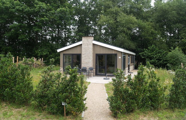 Modern Chalet With Dishwasher on a Holiday Park - Photo 59