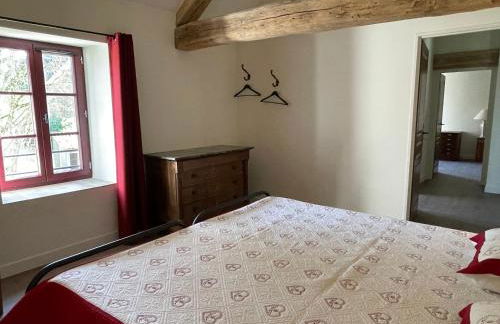 Gîte La Maison des Poètes de 1 à 6 personnes à Treigny Perreuse - Foto 18