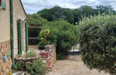 Maisonnette avec jardin - Foto 12