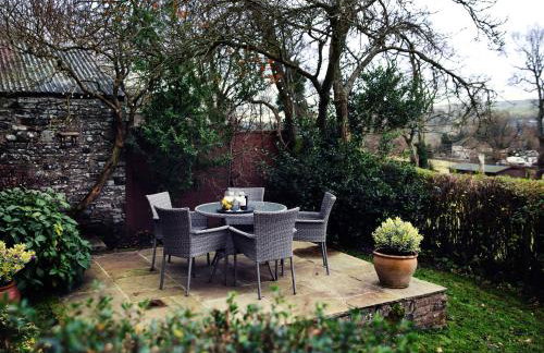 West House - Photo 51