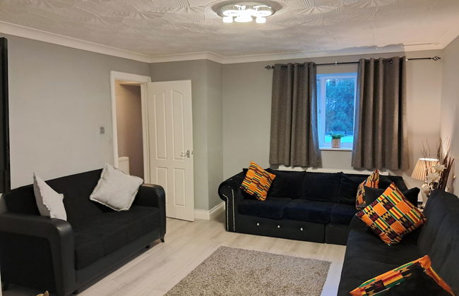 Modern & Spacious - Walk to London Excel- Parking - Foto 28