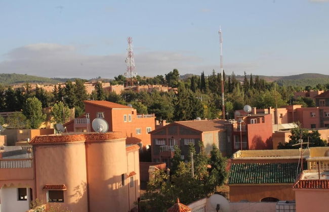 Dior Lamane - Photo 8