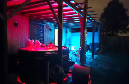 Nowy York - Sauna - Jacuzzi - Najczystsze jezioro PL - SPA - STYRUŚ - Foto 7