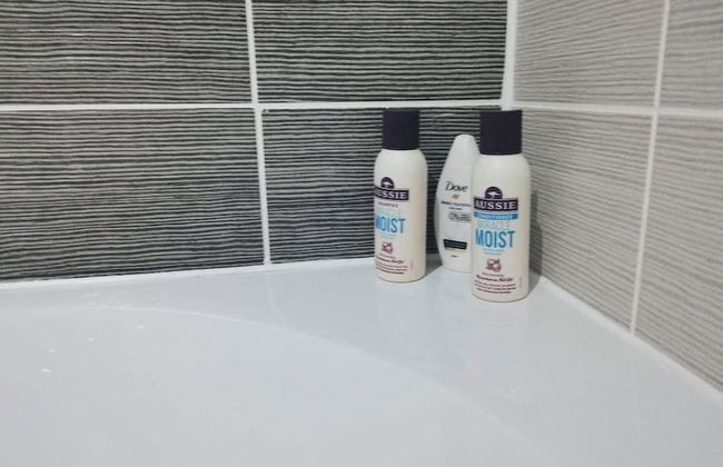 A Modern Studio With Great City Views - 17th Floor, City Views & 2 Minutes to Canal - Foto 15