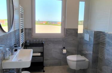 Emily Apartments, moderne ruhige Wohnung, nur 4 km von der A2 - Foto 24