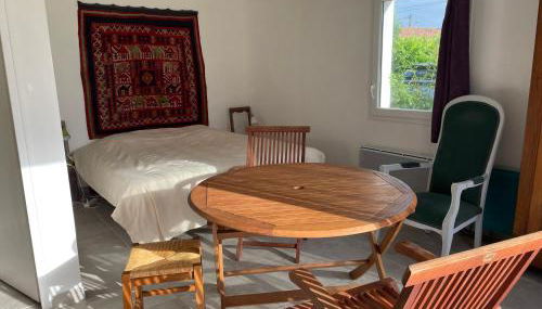 Un studio indépendant avec jardin - Foto 5