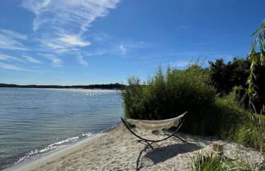 Villa Daries - Ferienwohnung mit eigenem Müritzstrand - Foto 2