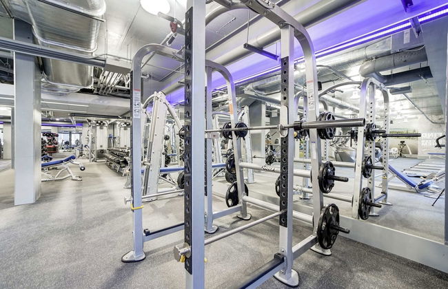 Crystal City Condo w Top Amenities - Photo 34