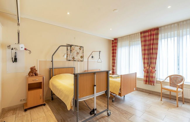 Inviting Villa in Panningen - Photo 4