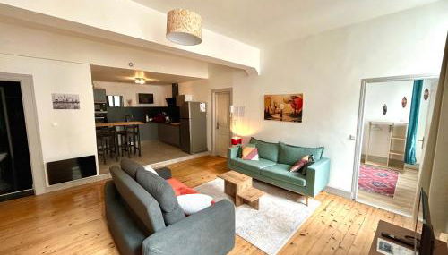 Louisa - Spacieux en Plein centre - Places gratuites - 1er étage - Photo 2