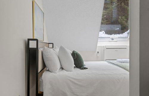 Mountain Haven for Families w Deck - Shuttle - Views - Foto 43