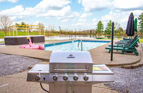 Heated Pool, Hot Tub, Mini Golf, Theater-Sleeps 28 - Foto 15