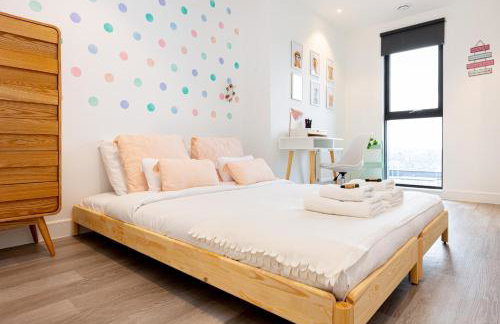 Modern New 2BR wViews & Balcony in Wandsworth - Foto 29