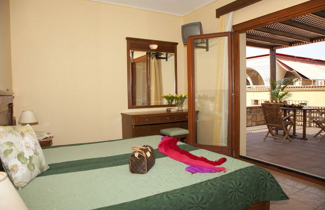 Mylos Hotel Apartments - Foto 24