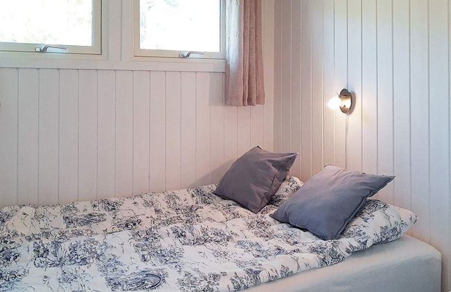 8 Person Holiday Home in Sondeled-by Traum - Photo 3