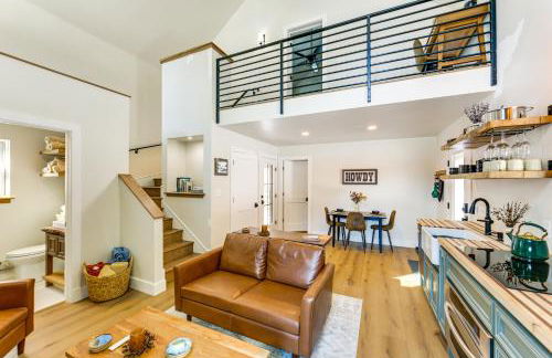 Brand-New Cabin 5 Wooded Acres, 4 Mi to Ligonier! - Foto 6