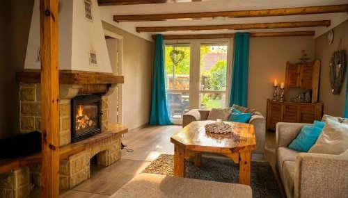 Dom letniskowy przy lesie nad jeziorem - Foto 3